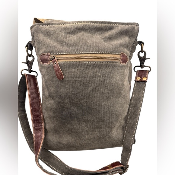 MYRA Charcoal Gray / Black White Tribal Dream Adjustable Crossbody Purse - Picture 4 of 11